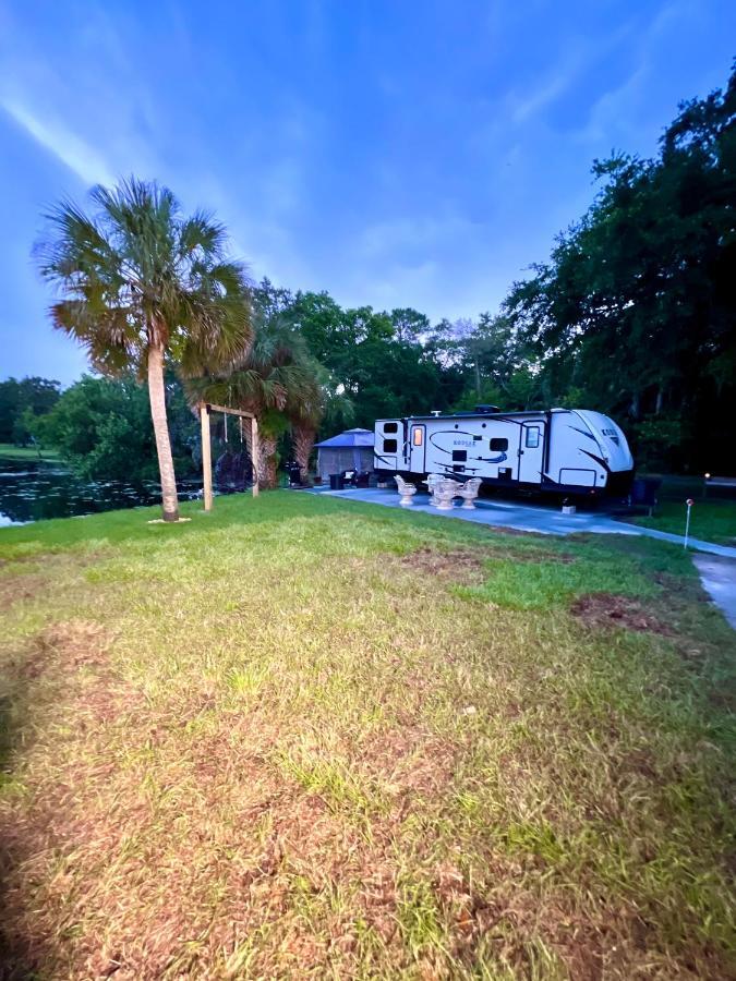 Hotel Lake Front Rv Experience Close To Port Canaveral And Kennedy Space Center Titusville Esterno foto